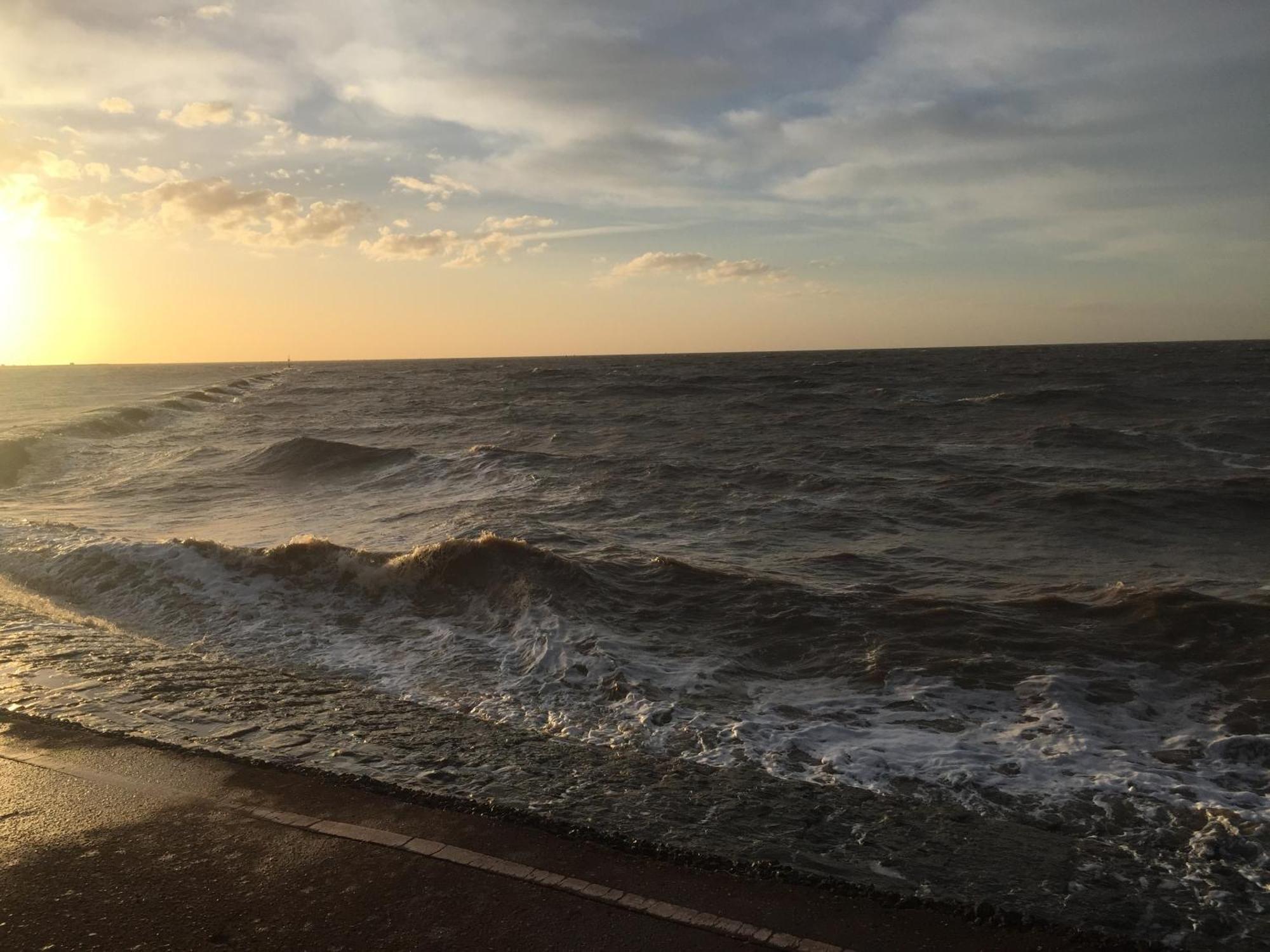 A Wave From It All Great Clacton ภายนอก รูปภาพ